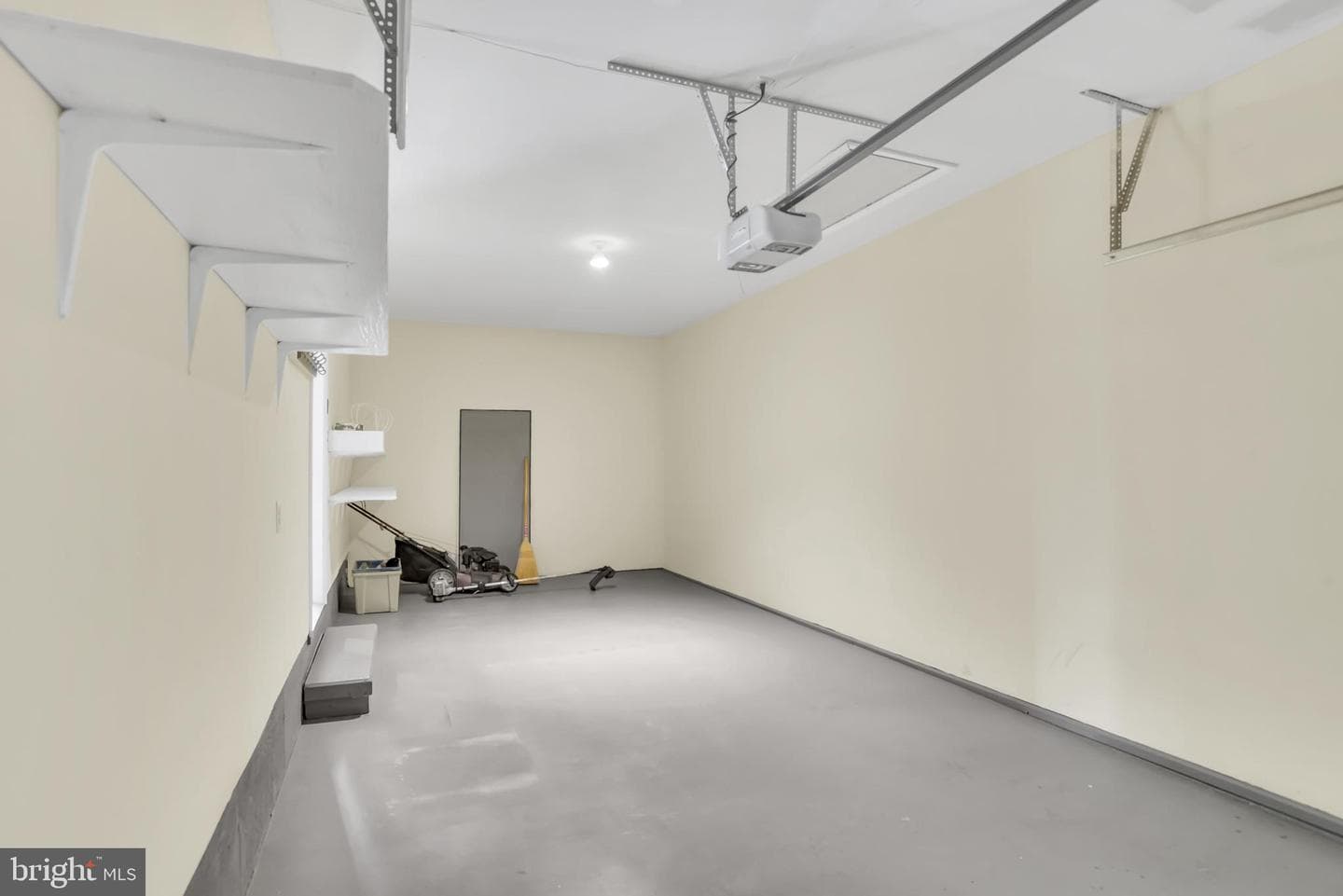 1402 Burnside Drive photo 21