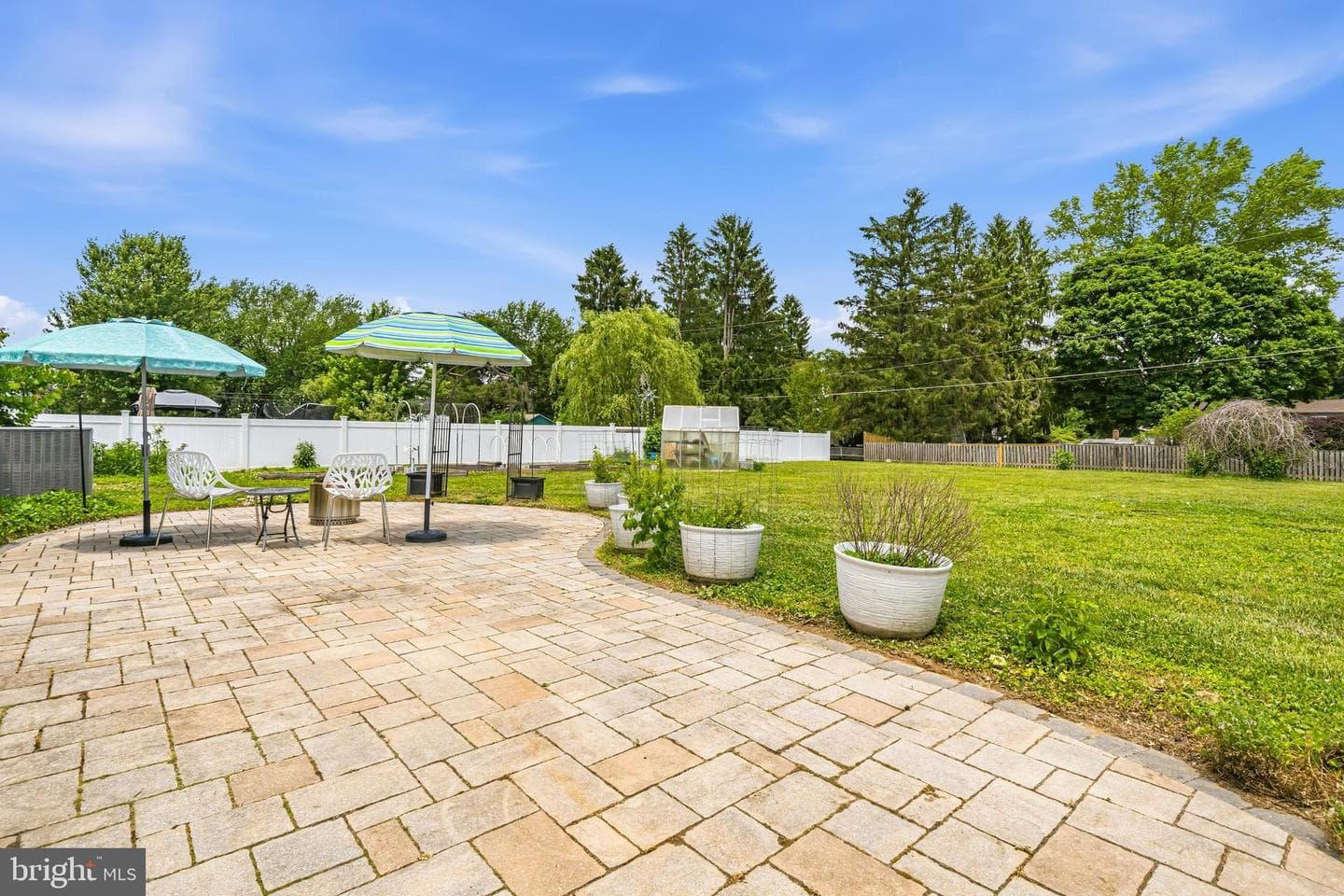 6831 Ridge Road photo 24