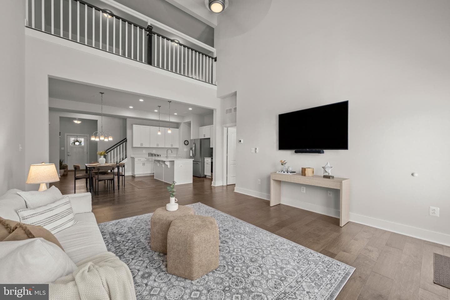 2812 Town View Circle photo 19