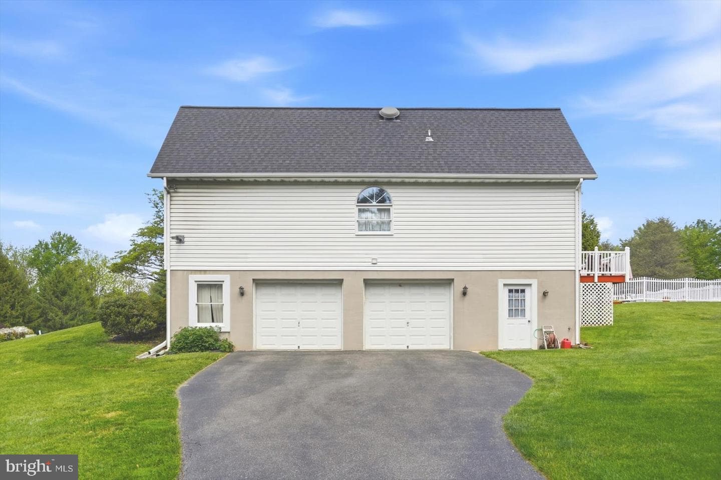 4465 Monument Drive photo 36