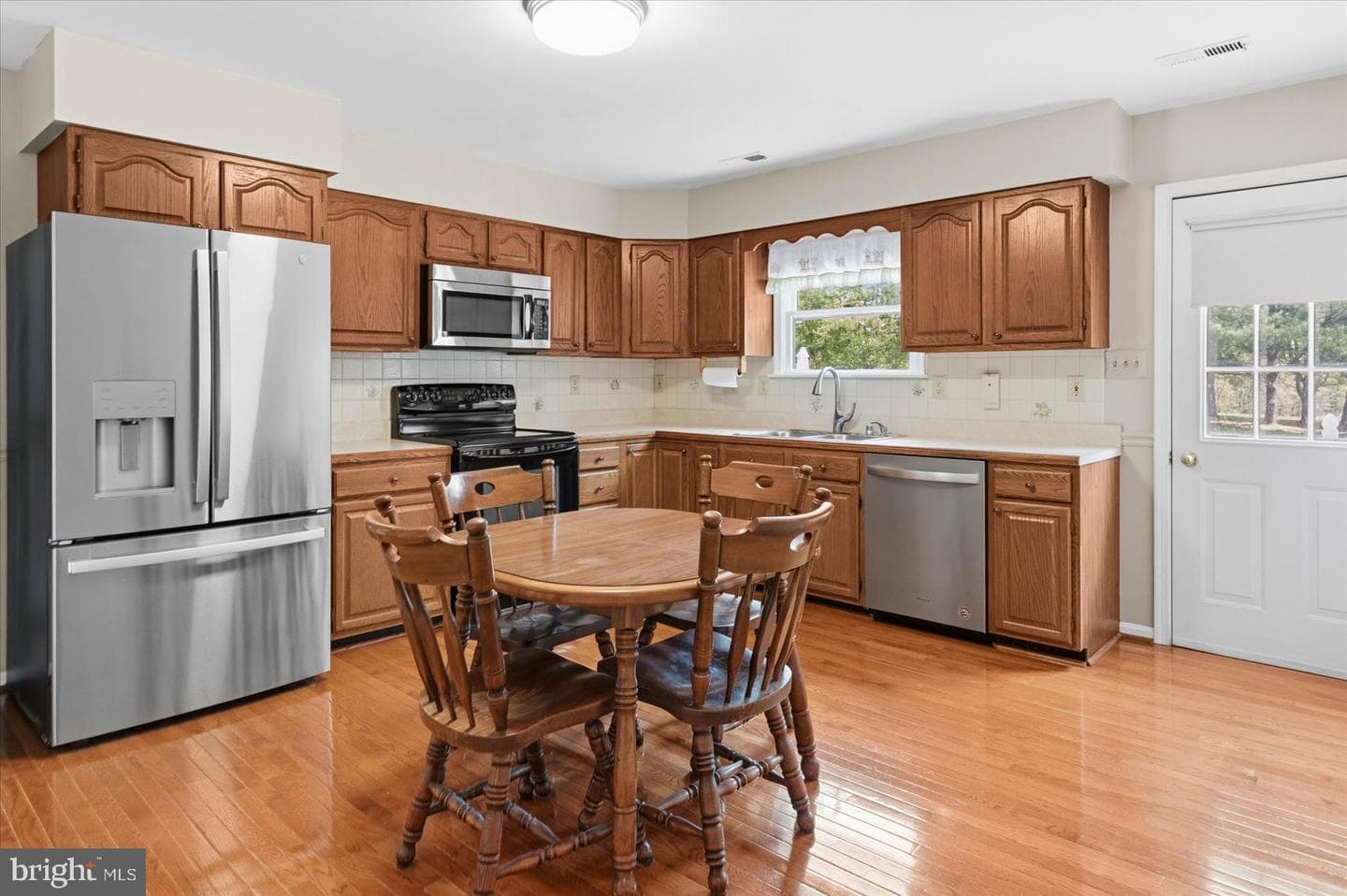 4465 Monument Drive photo 40