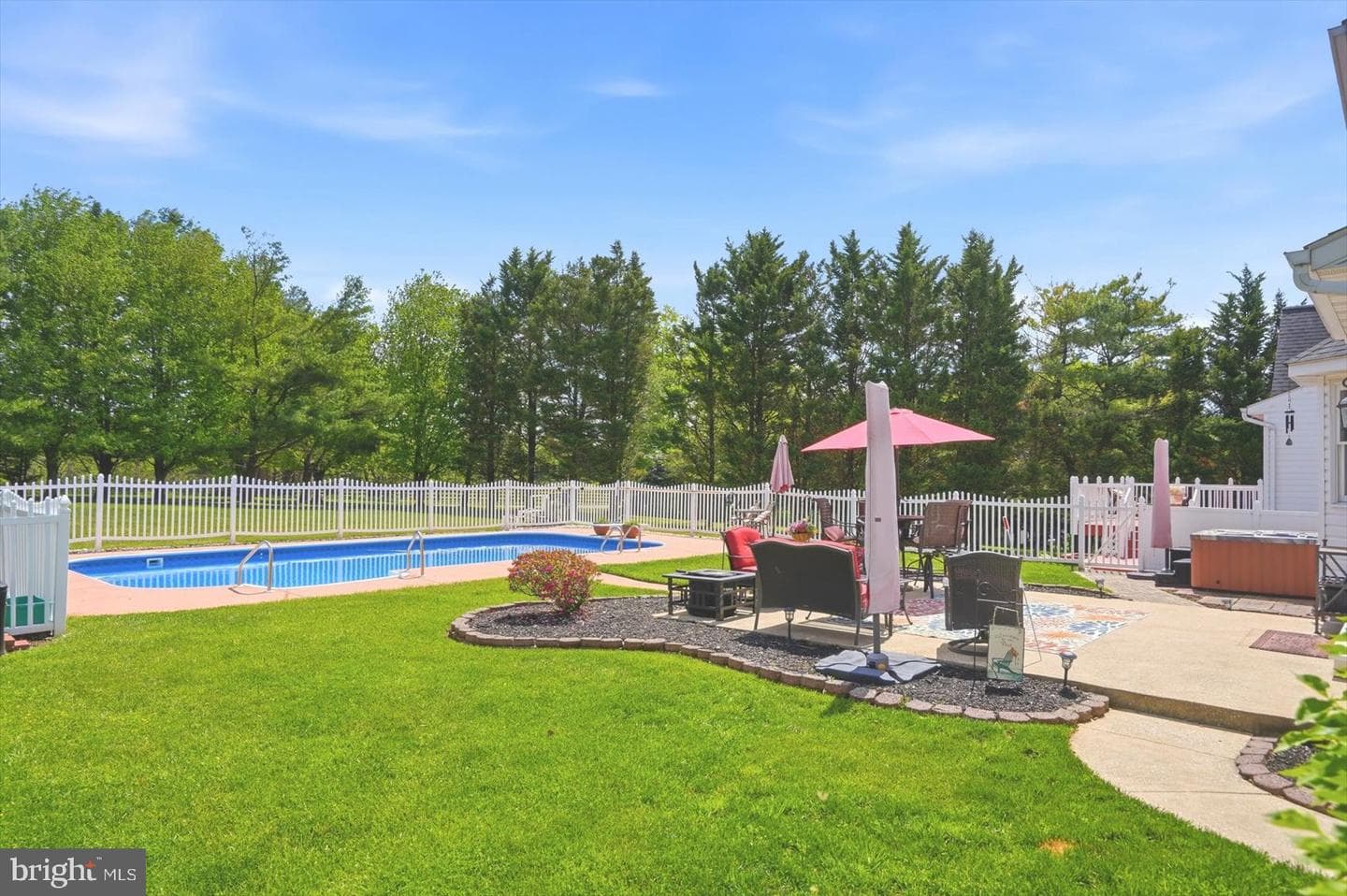 4465 Monument Drive photo 52