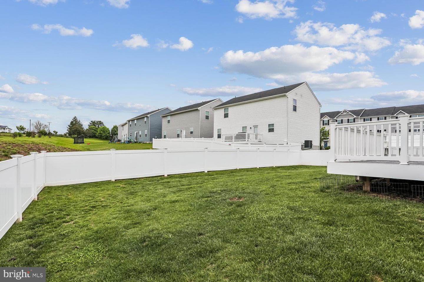 502 Crimson Avenue photo 42