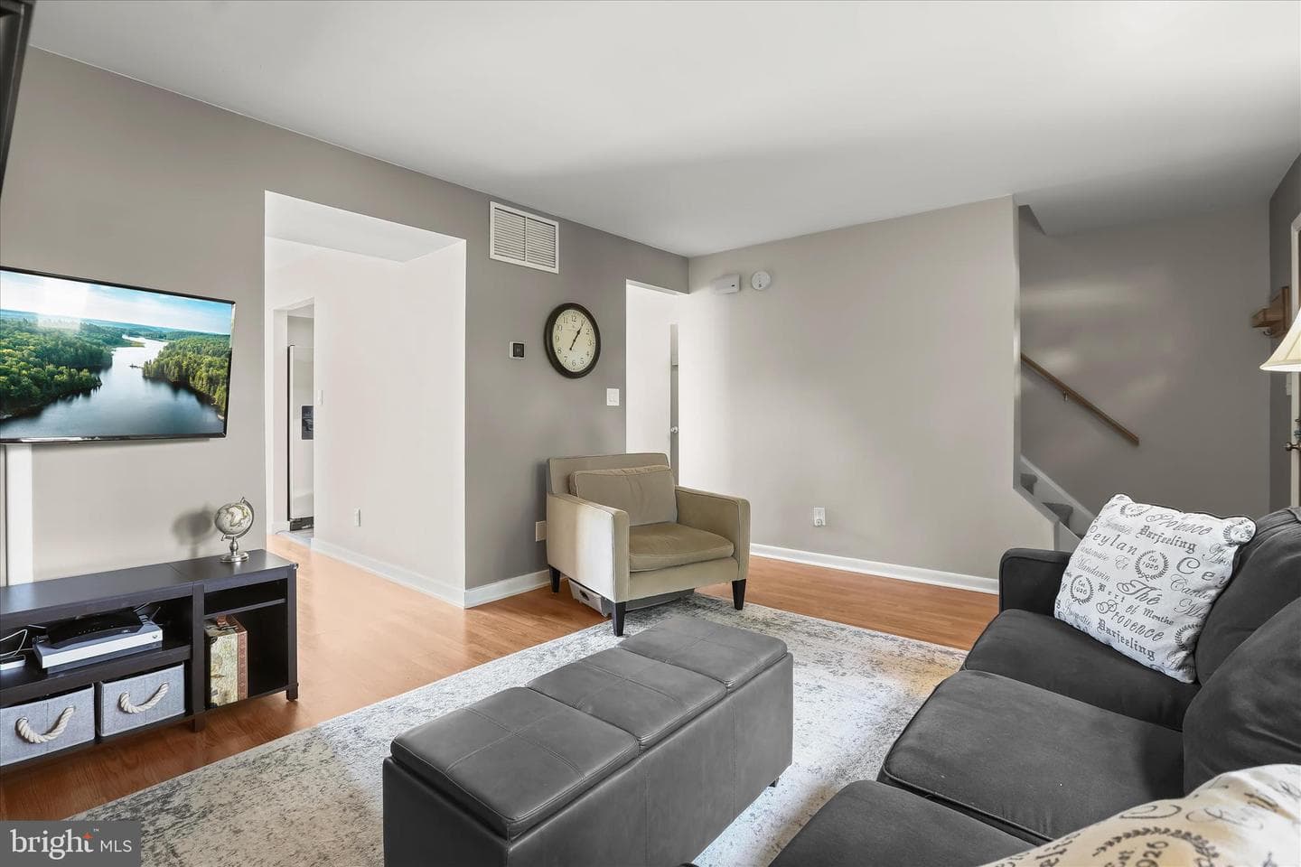 1032 Circle Drive photo 8