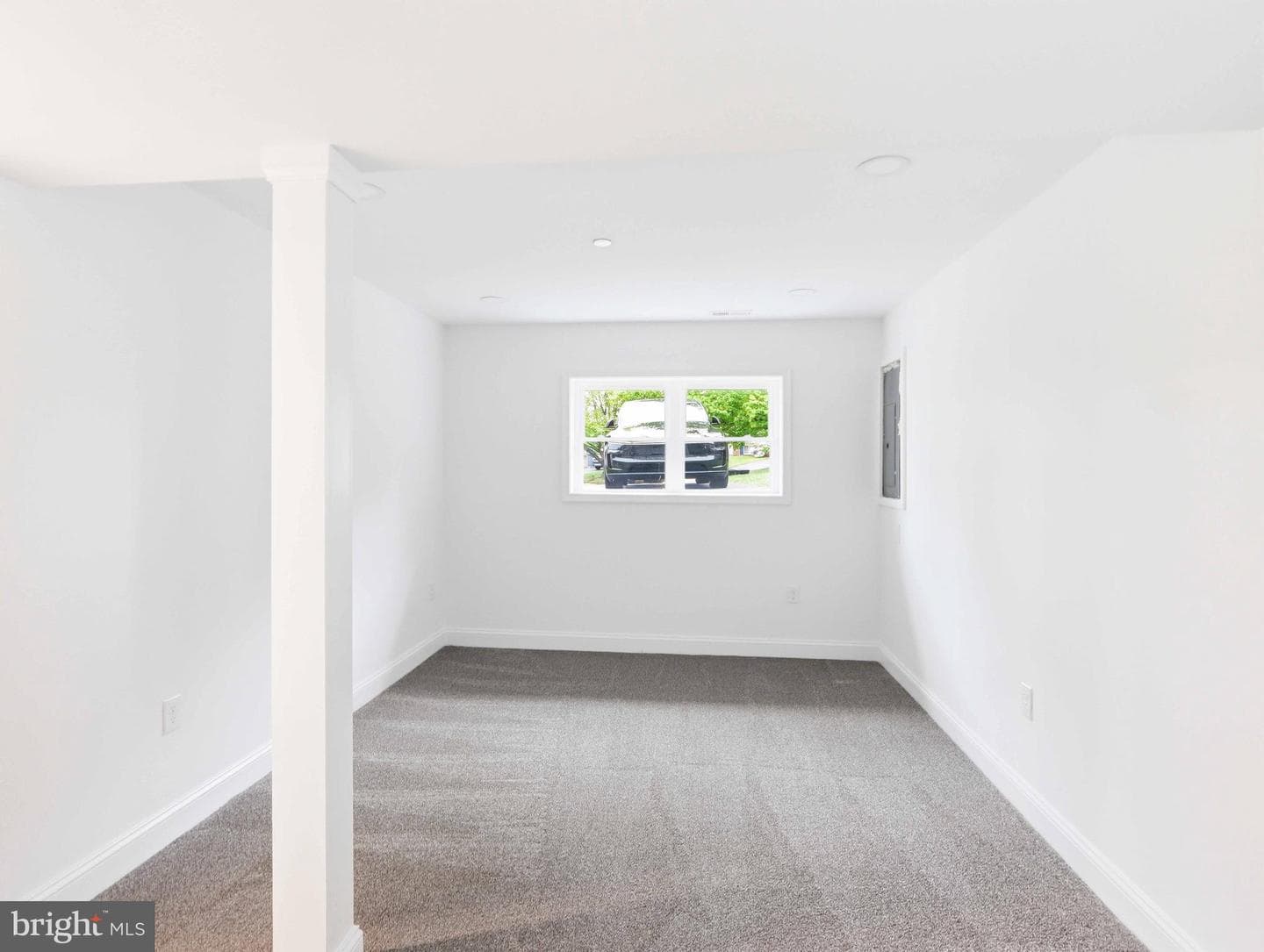 683 Sunflower Court photo 28