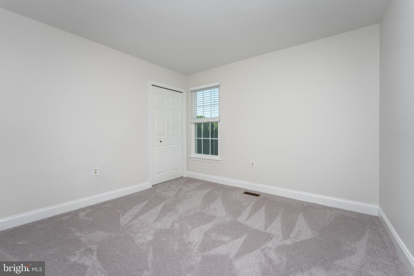 1411 Copper Beech Court photo 30