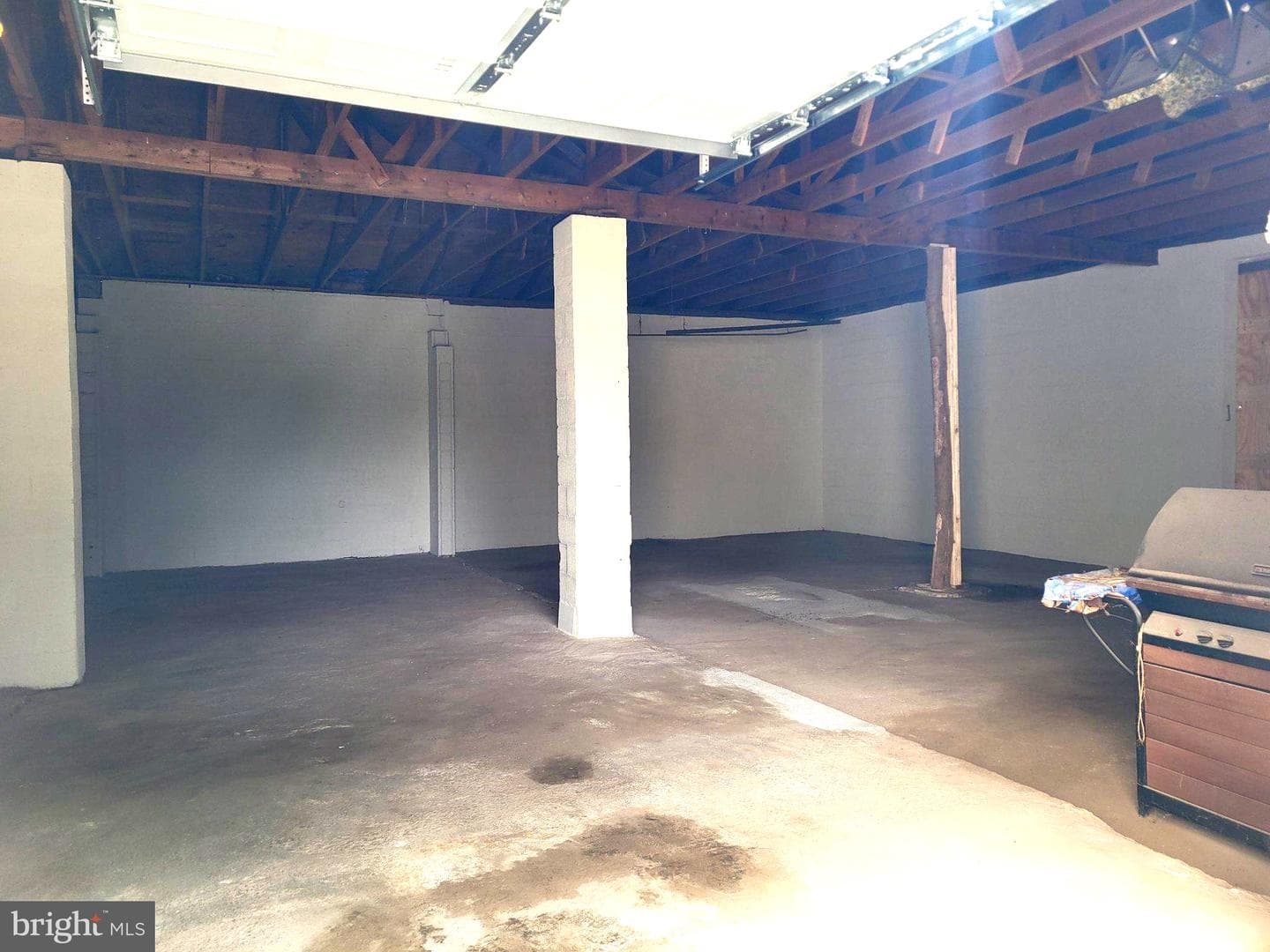 110 N Main Street photo 18