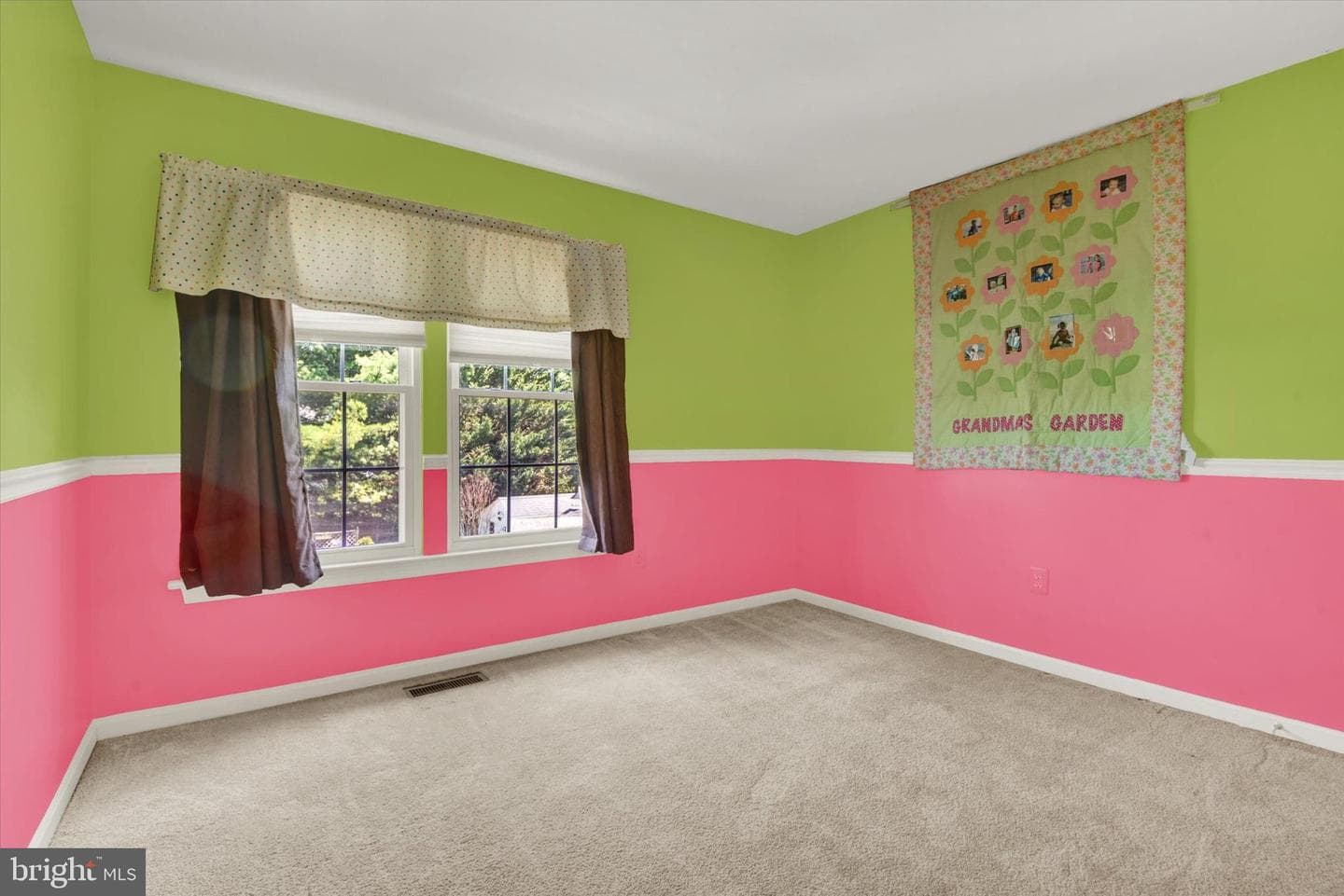 11 Bancroft Street photo 16