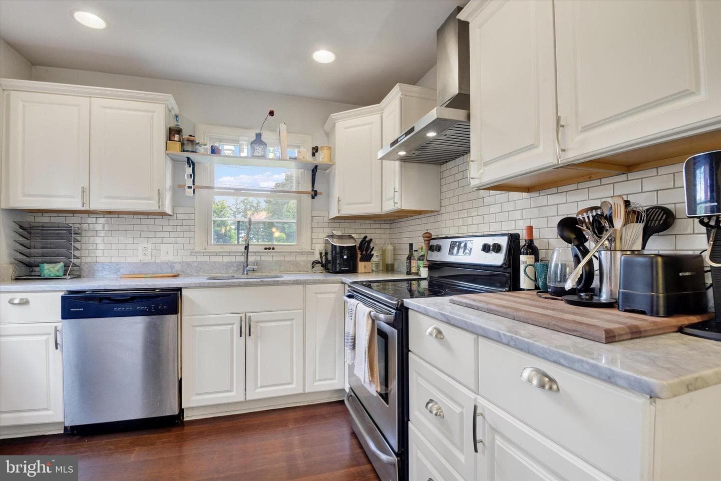 1322 Old Manchester Road photo 8