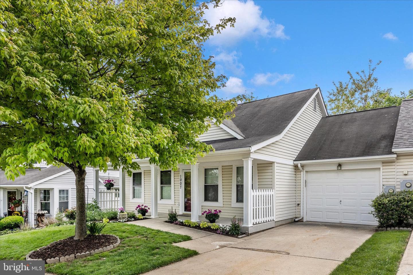 1007 Parade Lane photo 46