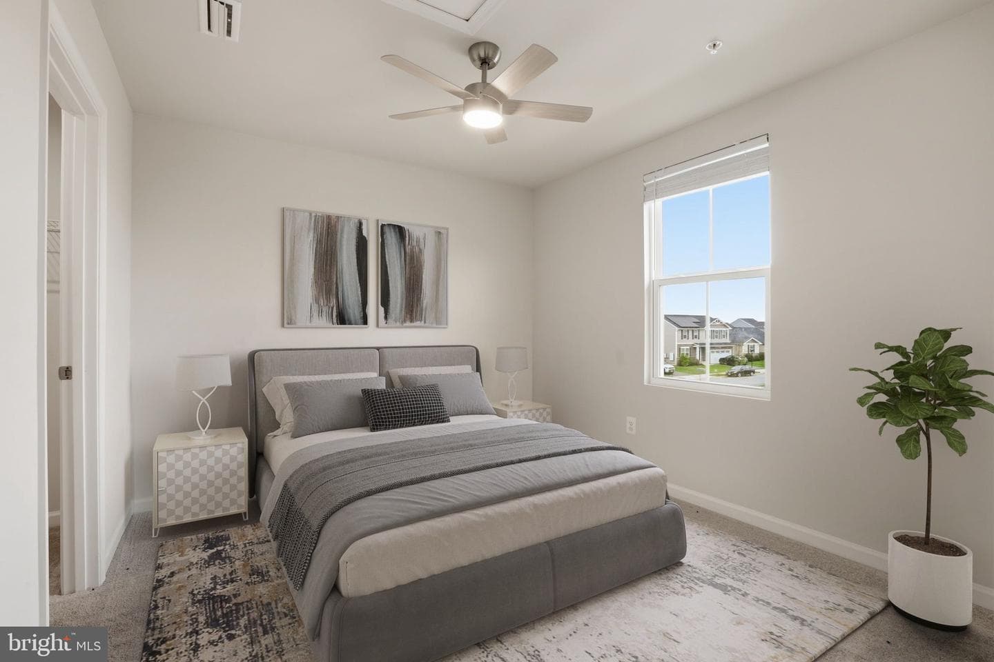 213 Pickett Street photo 27