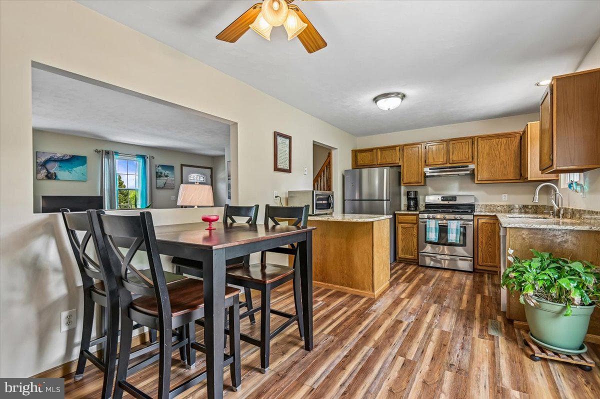 2813 Brougham Court photo 10