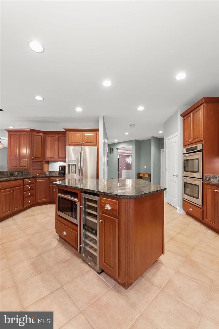2400 Summerfield Drive photo 29