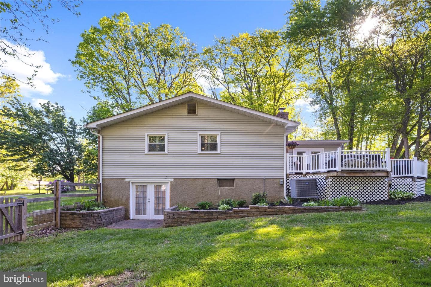2505 Lewis Lane photo 56