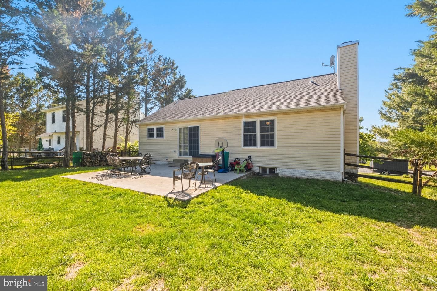 1183 Jo Apter Pl photo 29