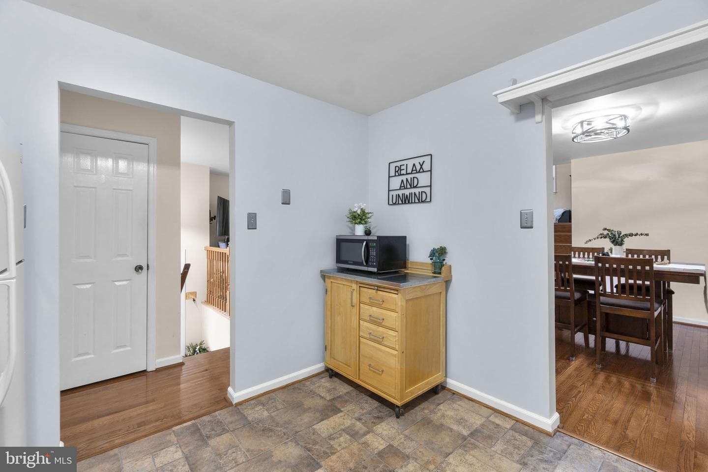 132 Dunrovin Avenue photo 12