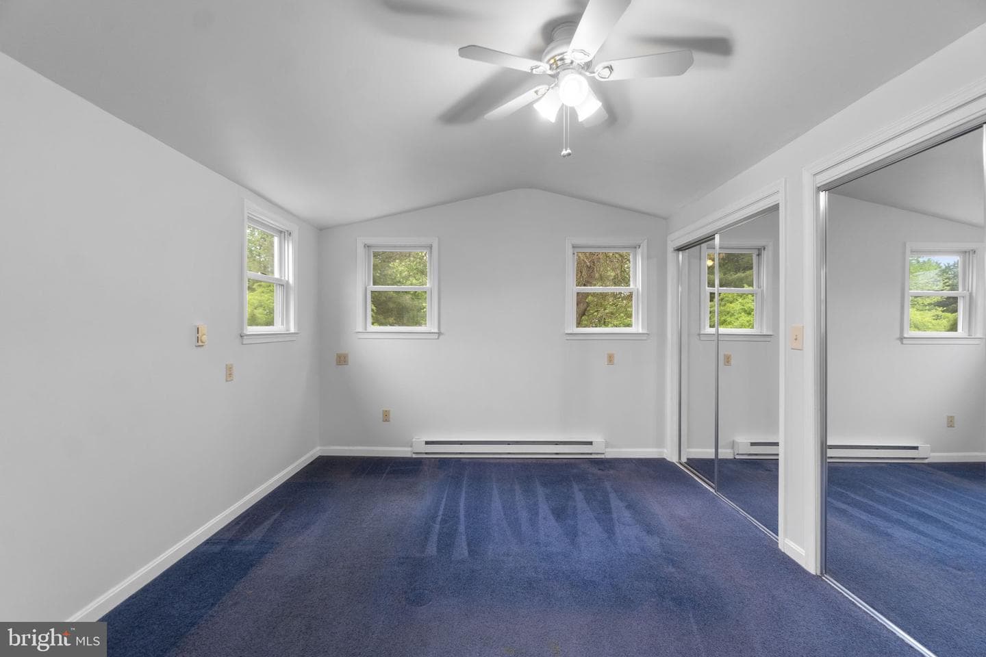 132 Dunrovin Avenue photo 40