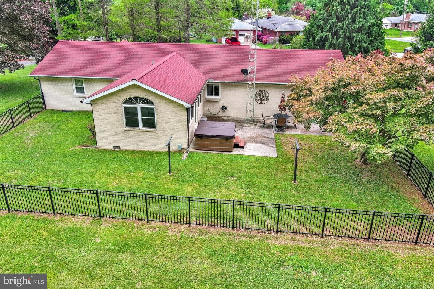 1609 Fairmount Rd photo 33