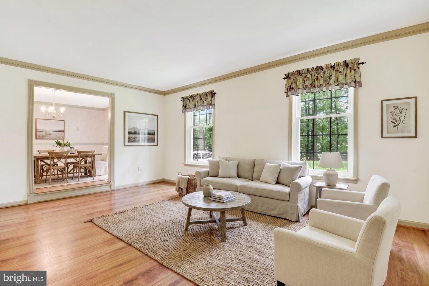 2055 Manchester Road photo 25