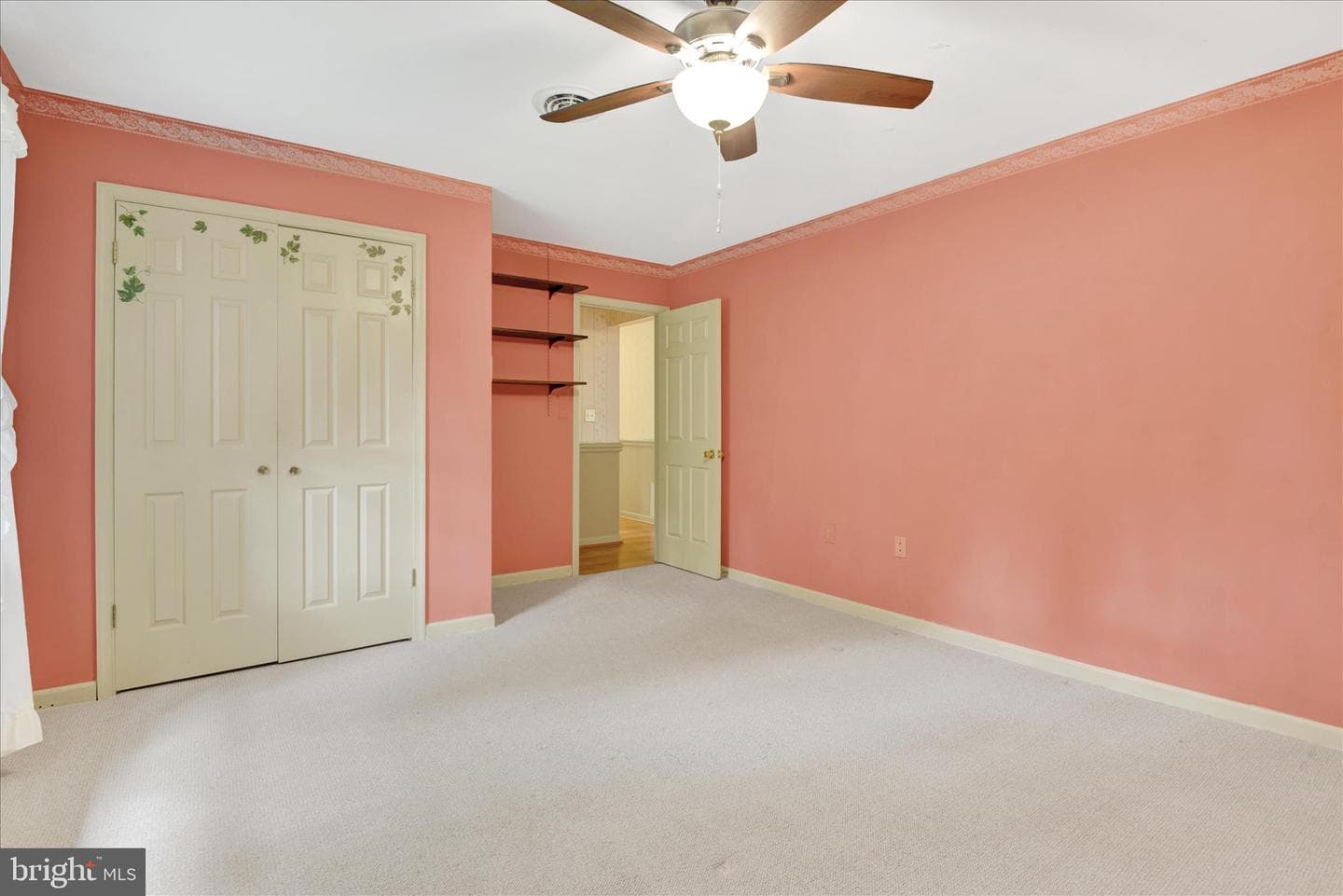2055 Manchester Road photo 51