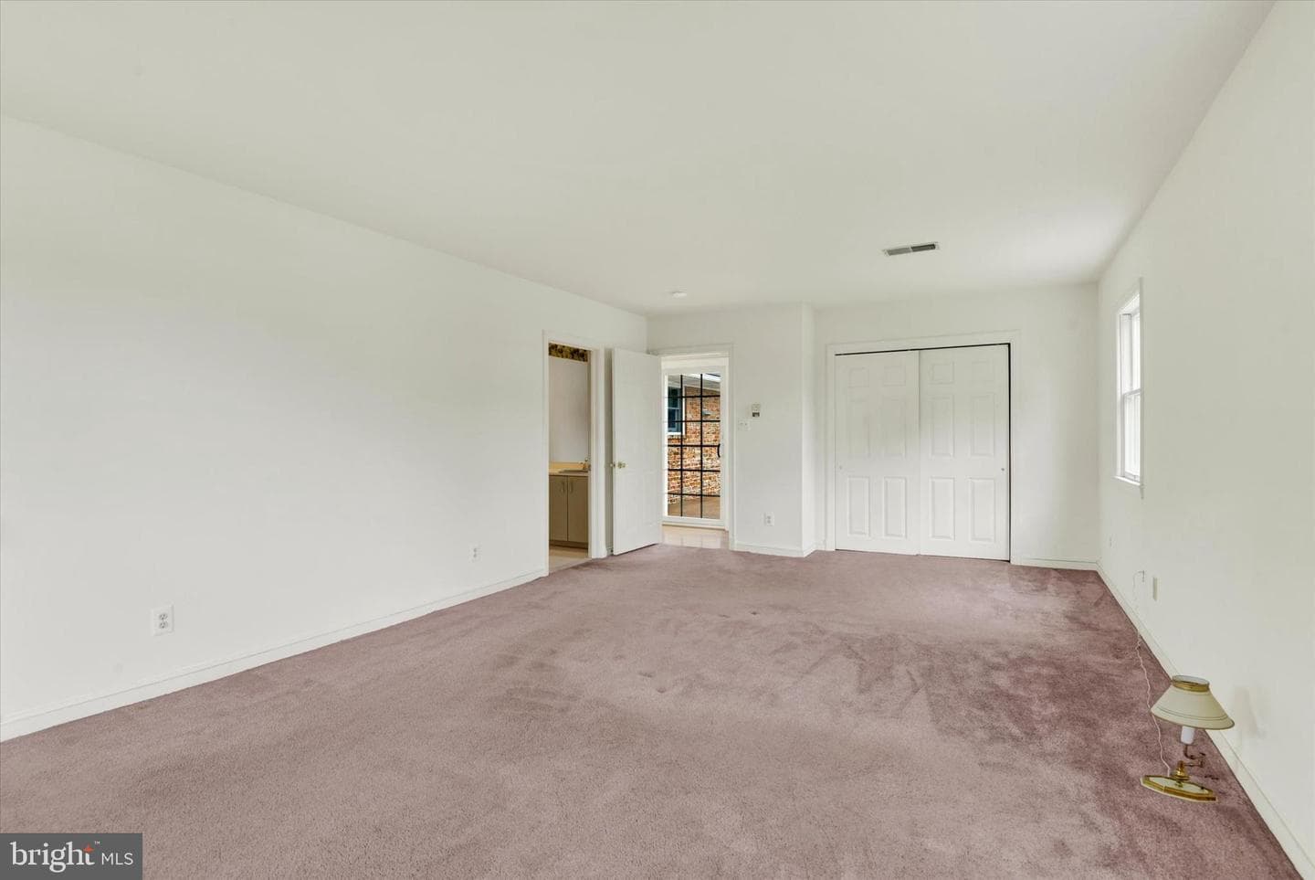 1645 Saint Paul Street photo 30