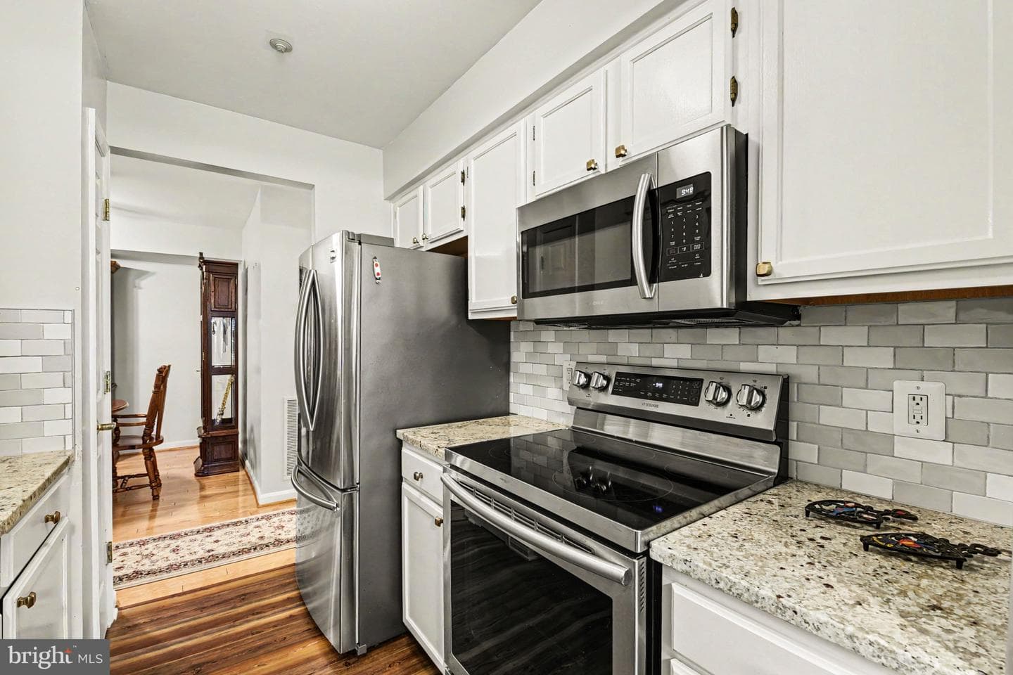 3810 Sunnyfield Court #1b photo 12