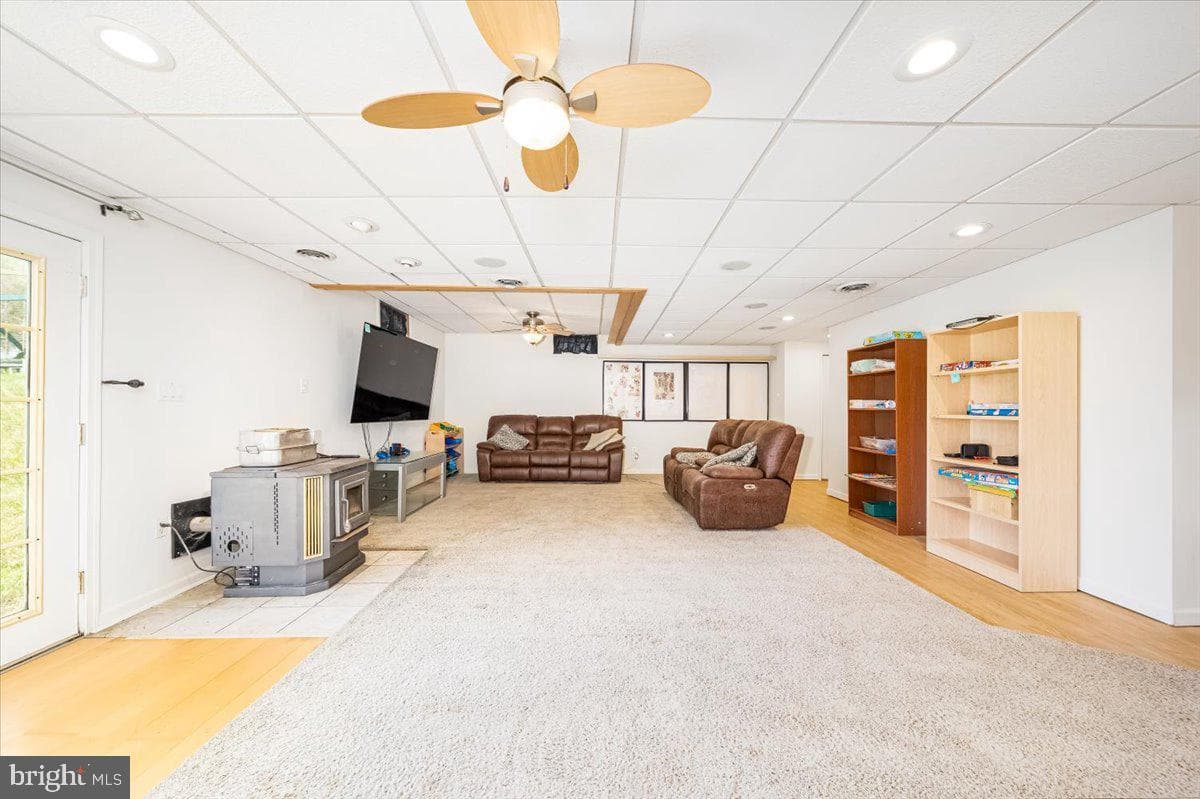 2402 Windisch Drive photo 42