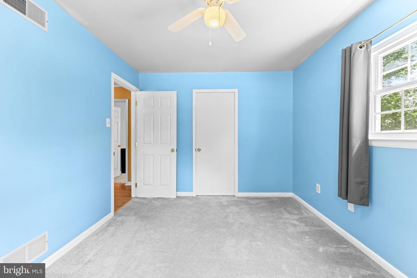 2105 Walsh Drive photo 26