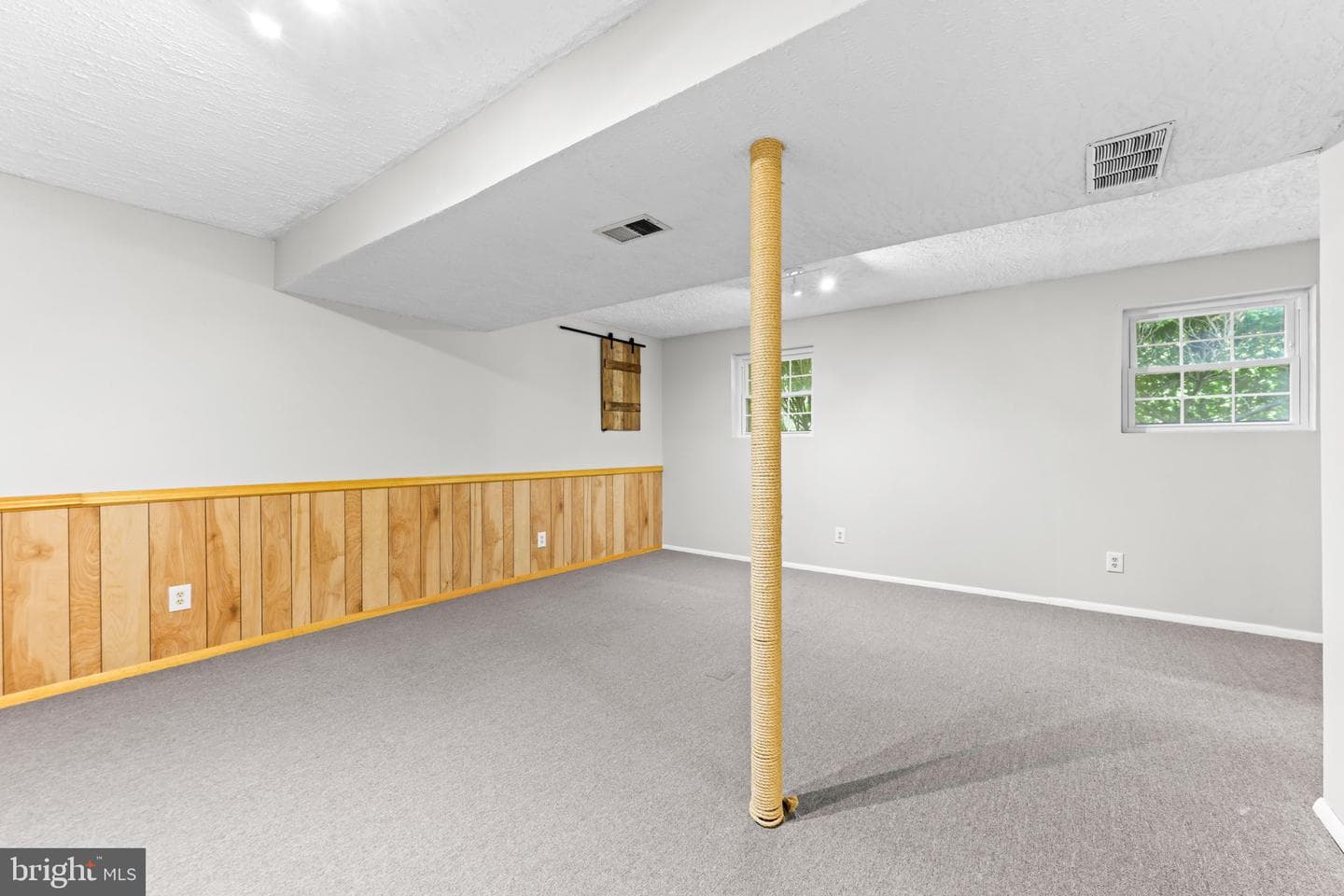 2105 Walsh Drive photo 29