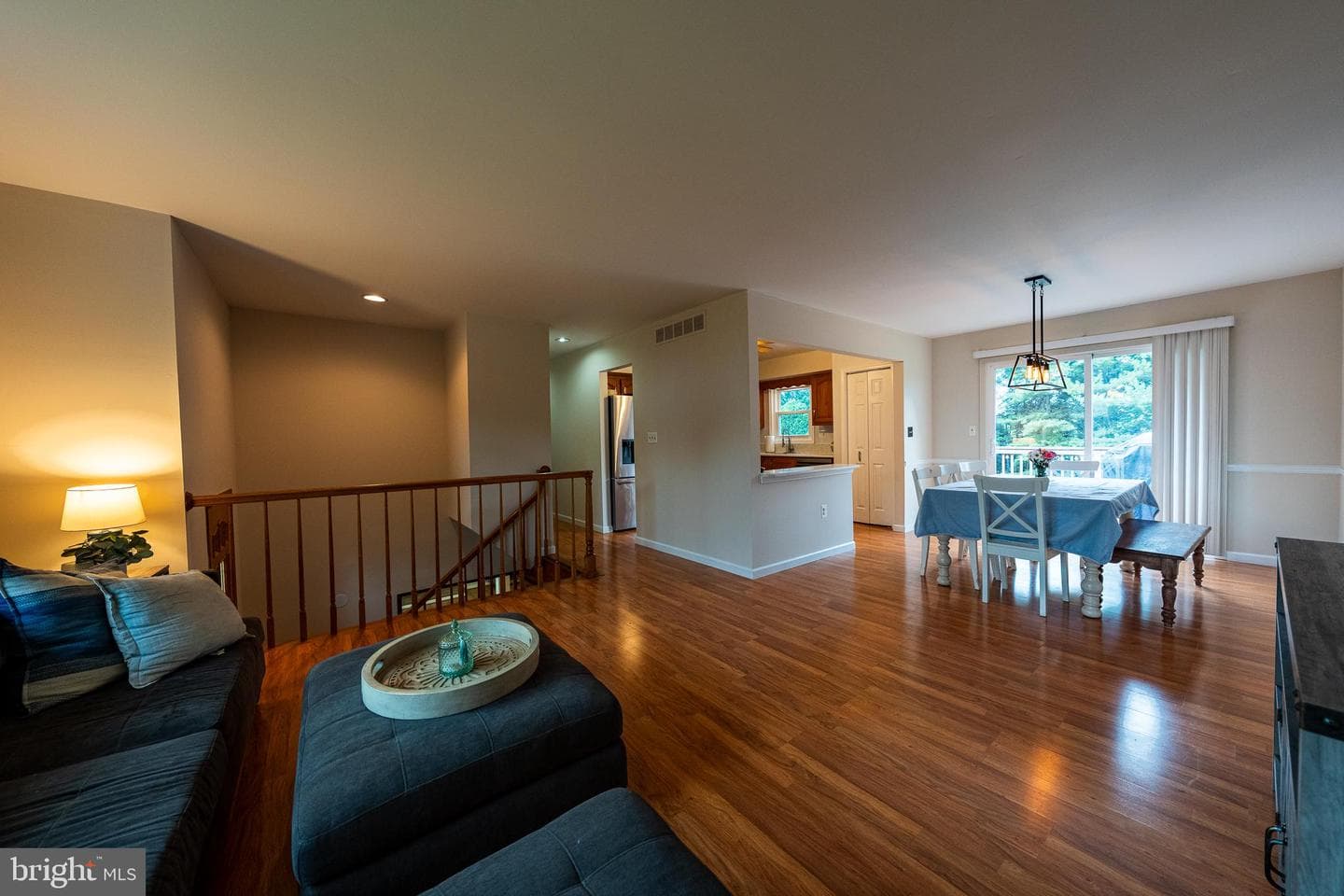1005 Caren Drive photo 8
