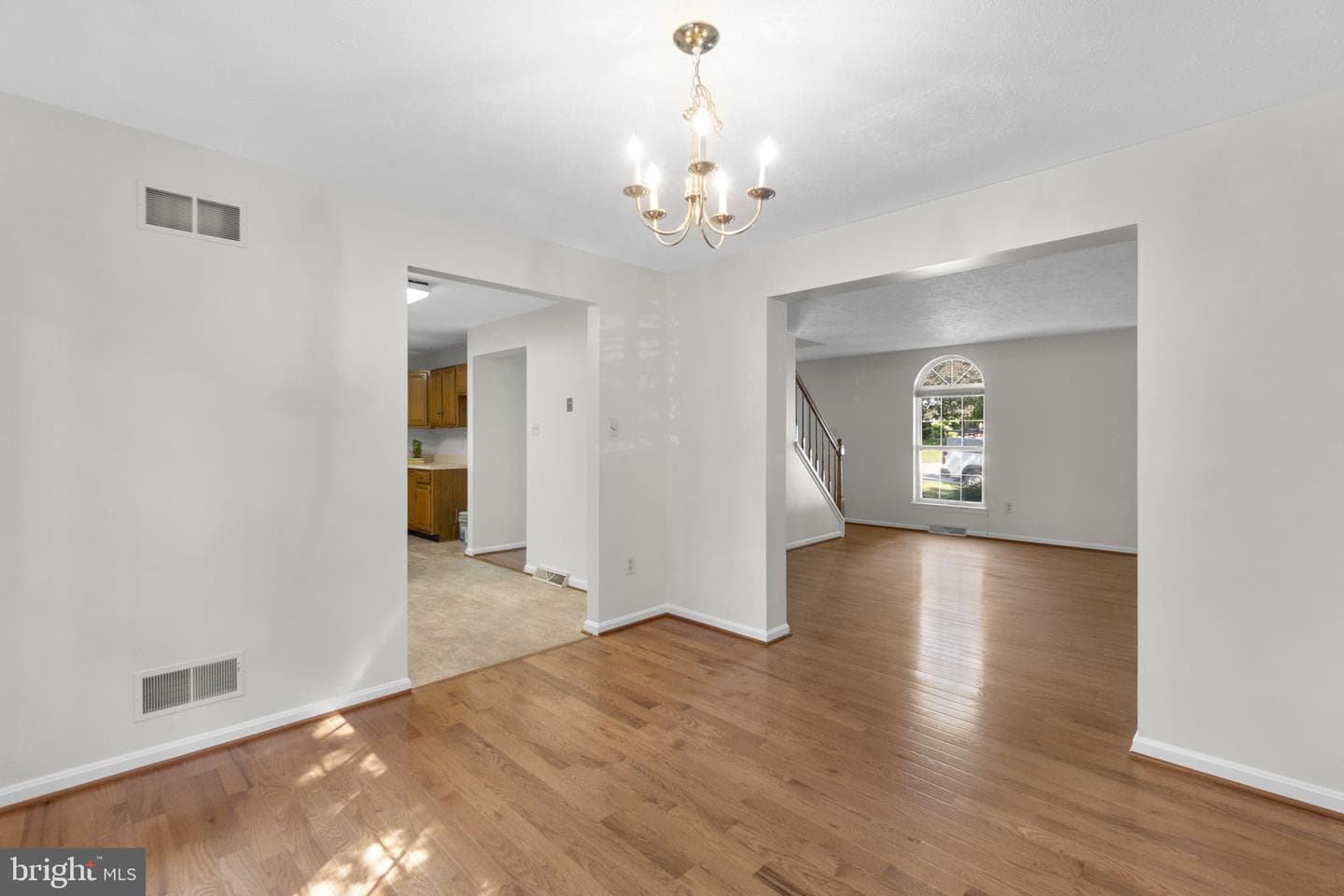 76 Marhill Court photo 12