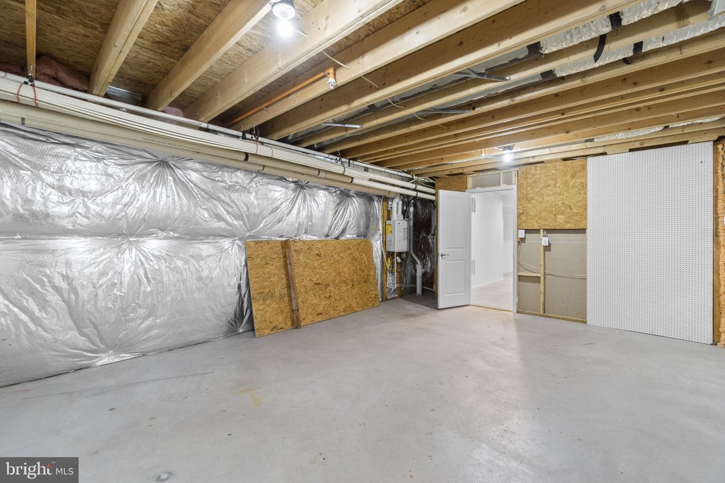 696 Wilford Court photo 60