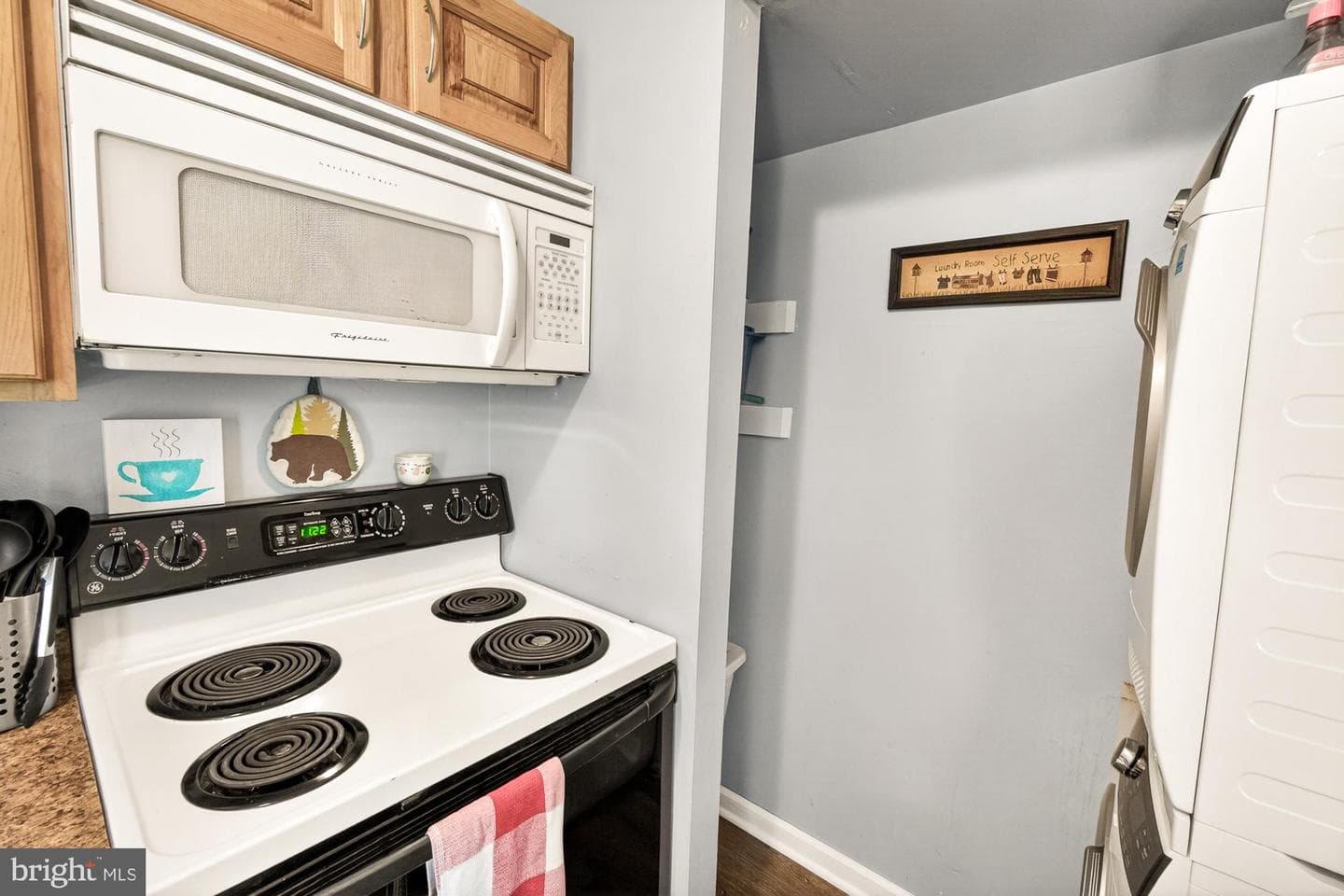 530 Daisy Drive photo 10