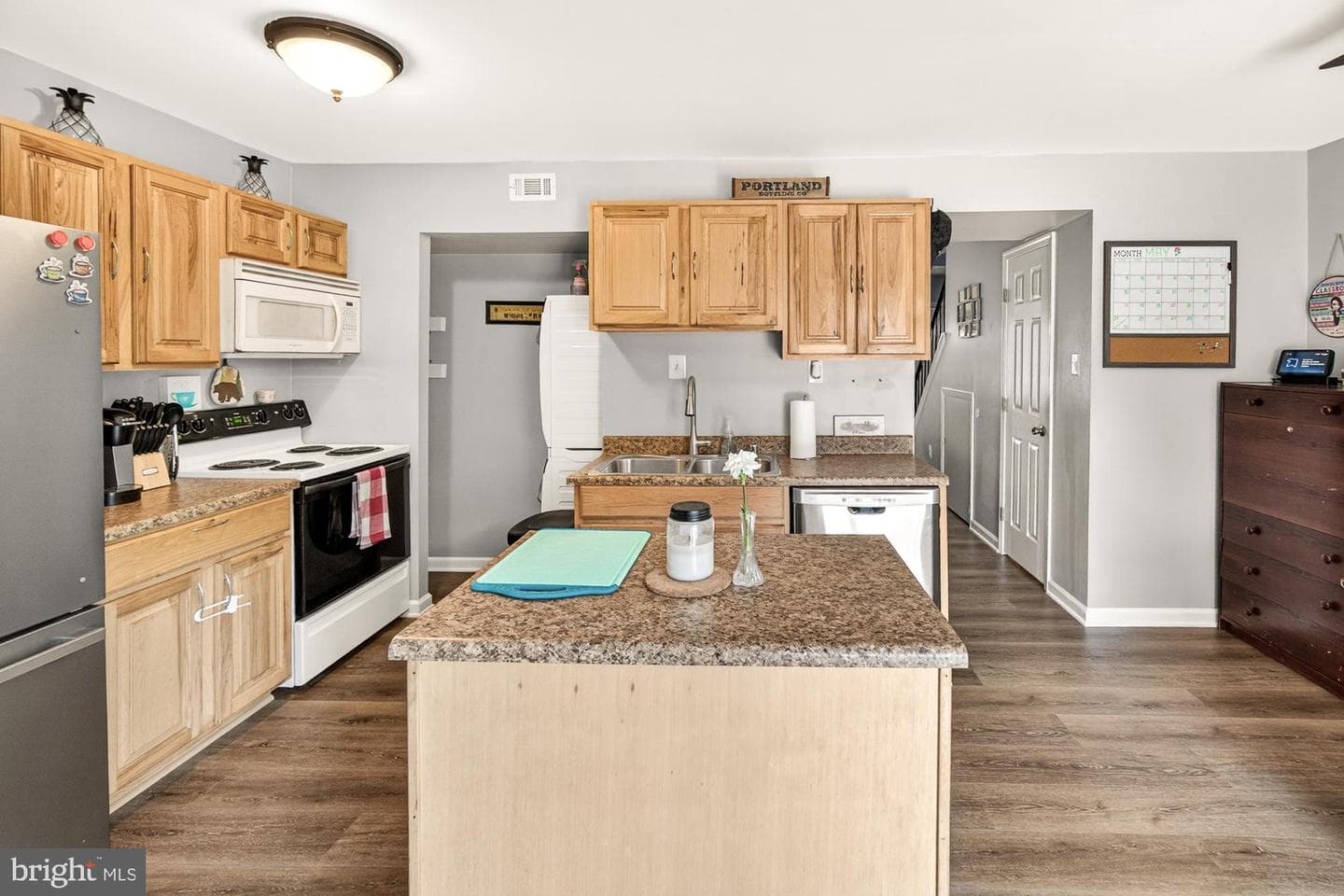 530 Daisy Drive photo 14