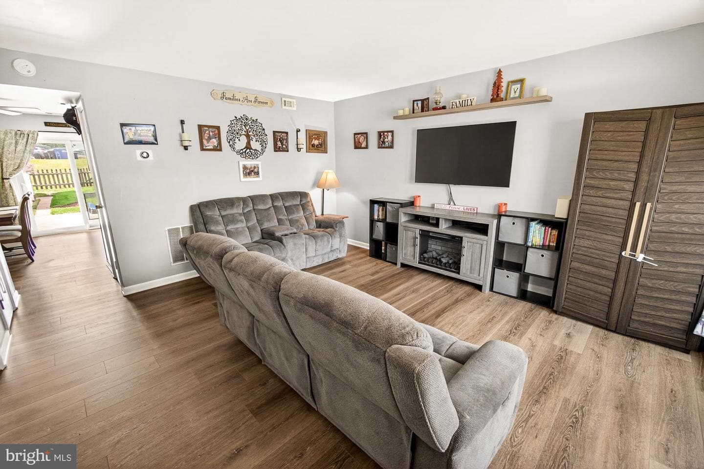 530 Daisy Drive photo 21