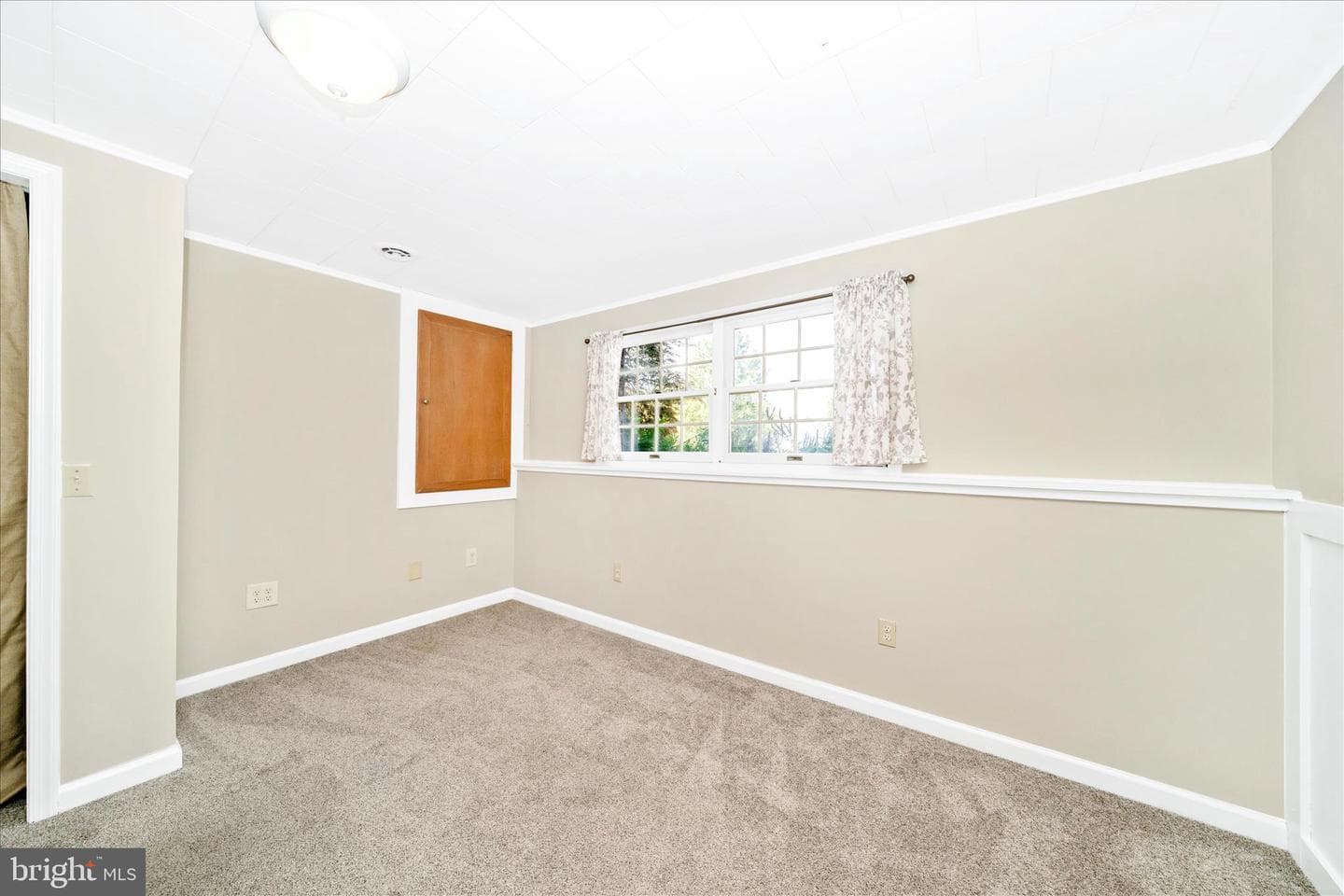 389 Mountain Laurel Court photo 37