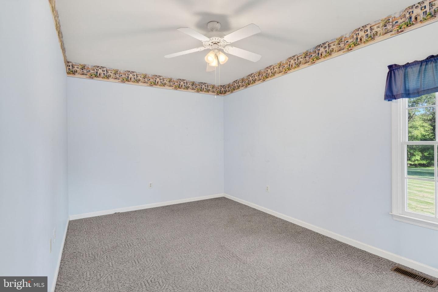 710 Waters Edge Court photo 44