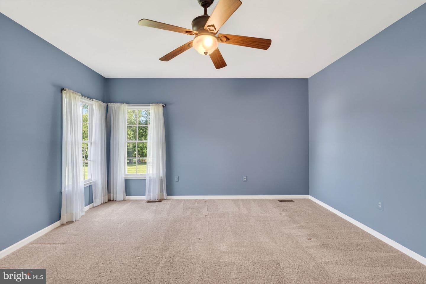 710 Waters Edge Court photo 65