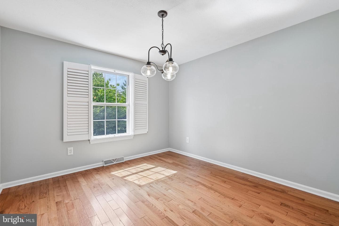 74 Marhill Court photo 11