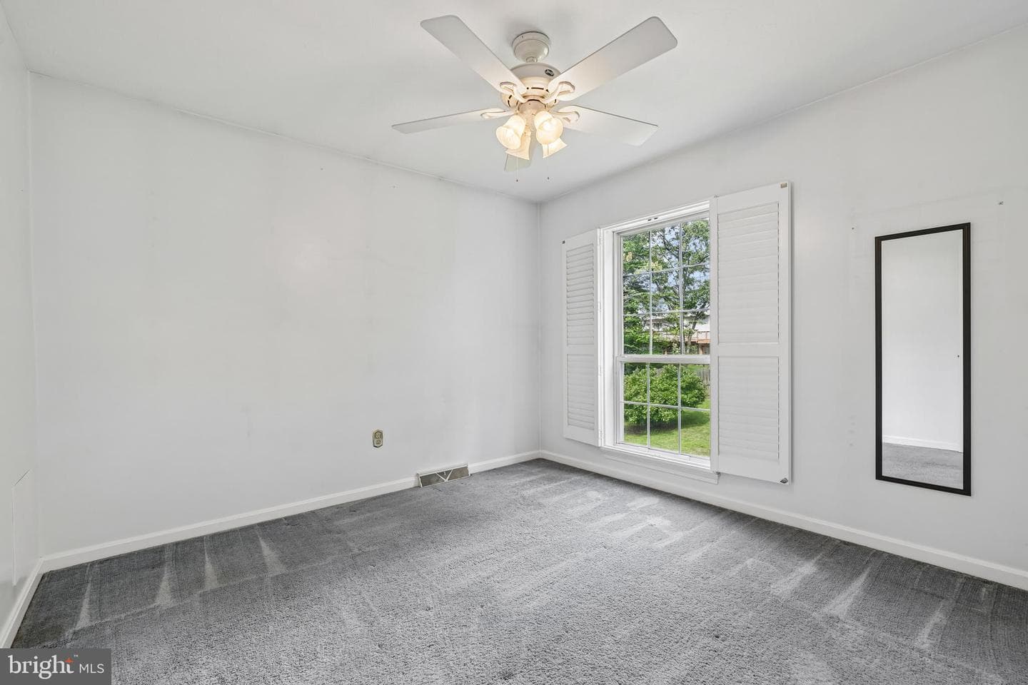 74 Marhill Court photo 25