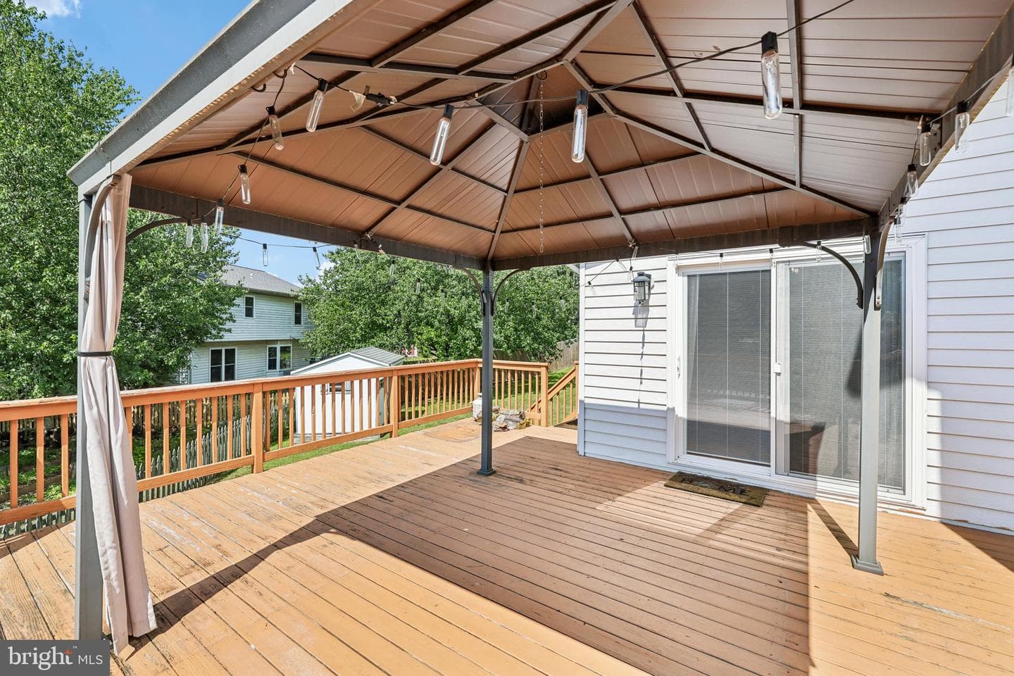 74 Marhill Court photo 35