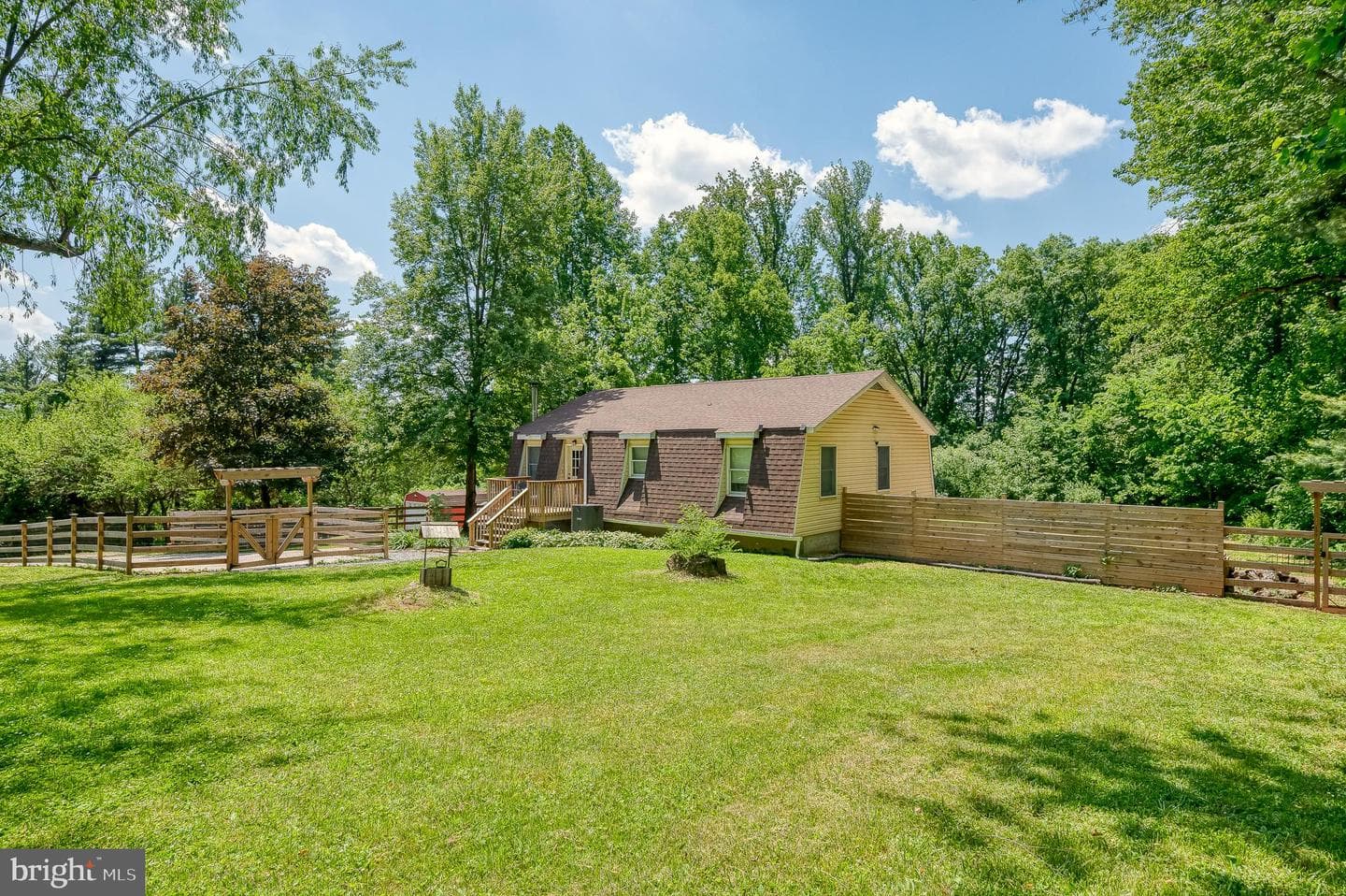 305 Crowl Road