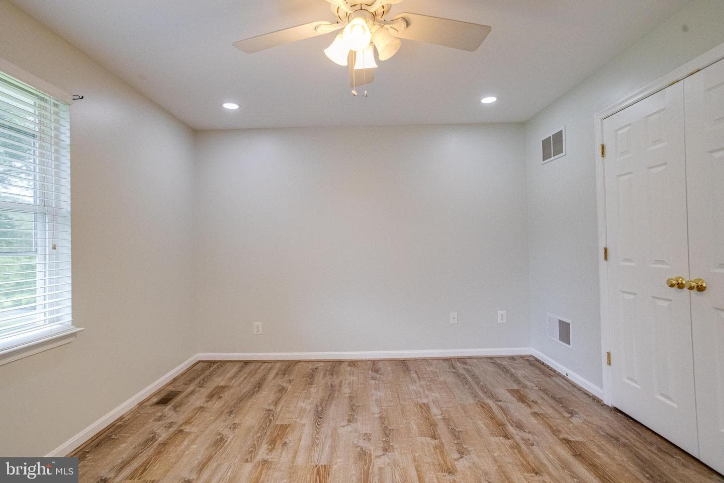 7002 Bristol Place photo 36