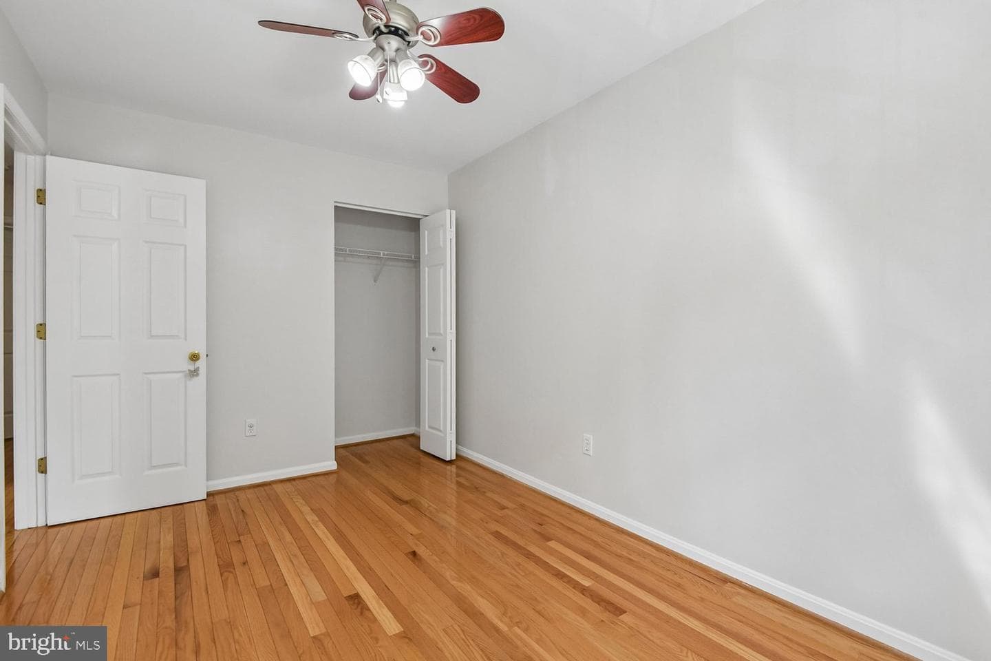 628 Autumn Sky Ct photo 18