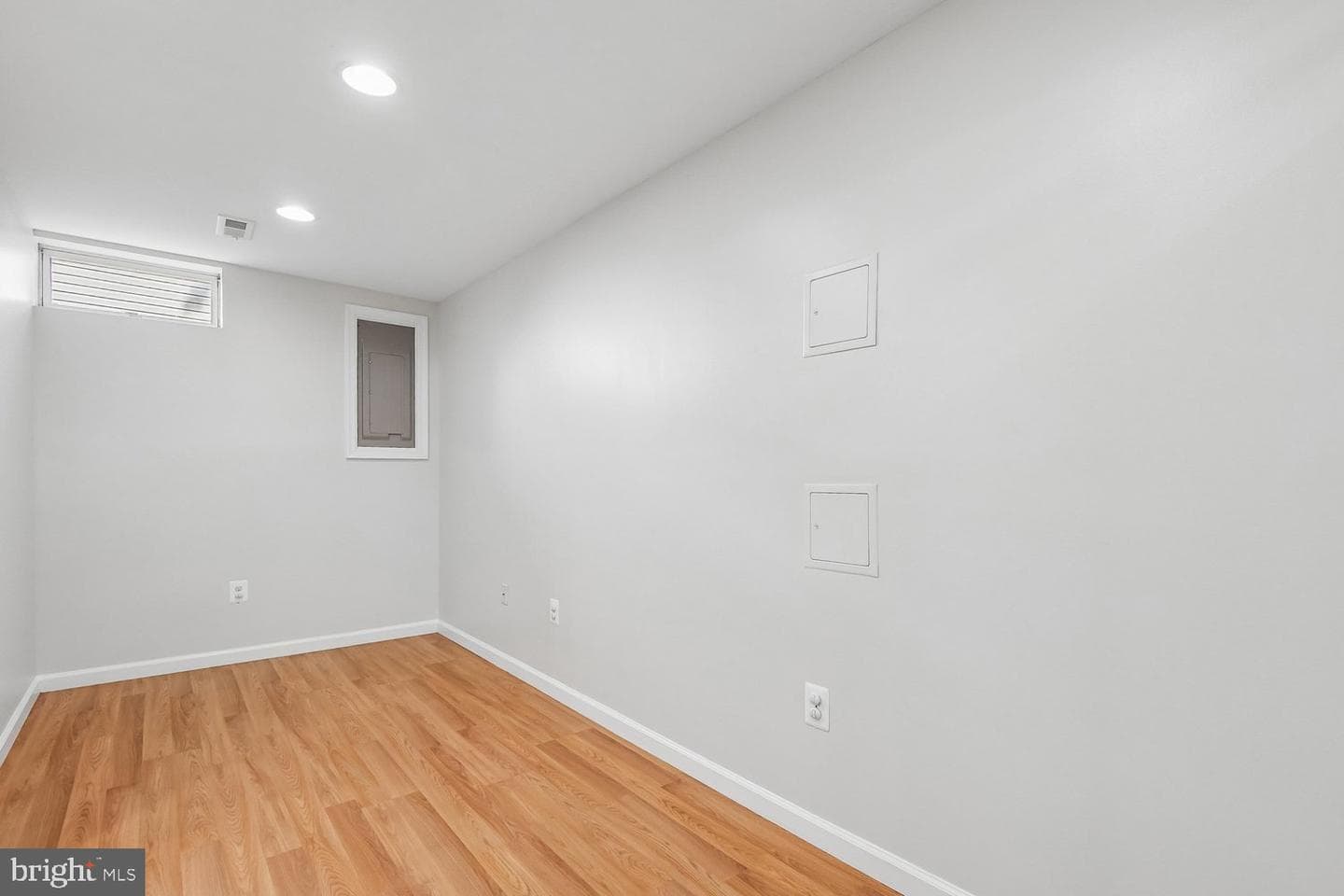 628 Autumn Sky Ct photo 24