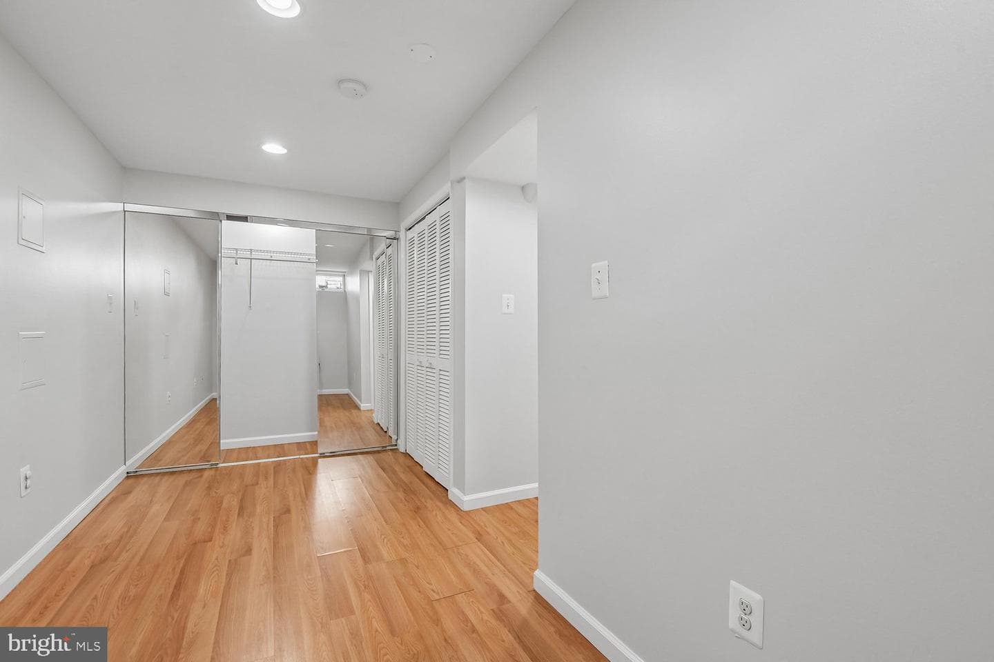 628 Autumn Sky Ct photo 25