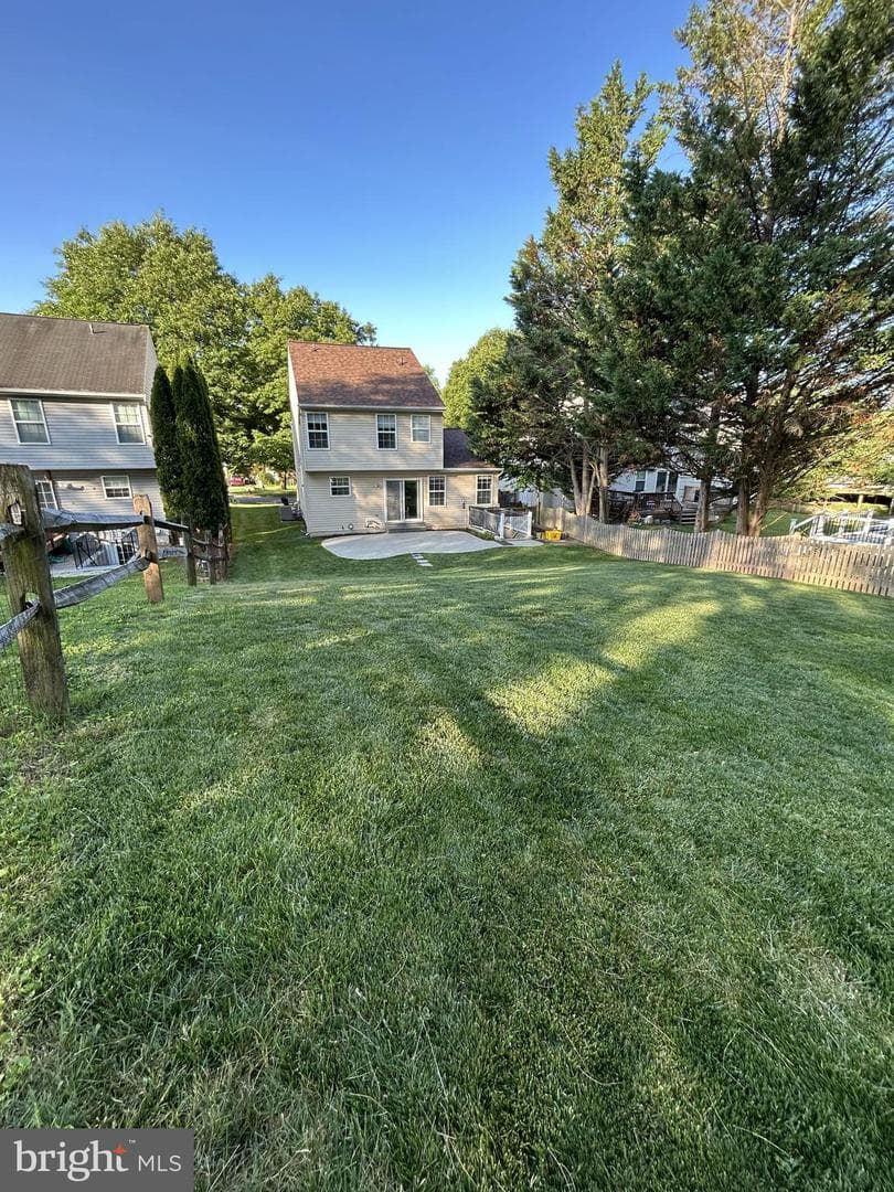 628 Autumn Sky Ct photo 32