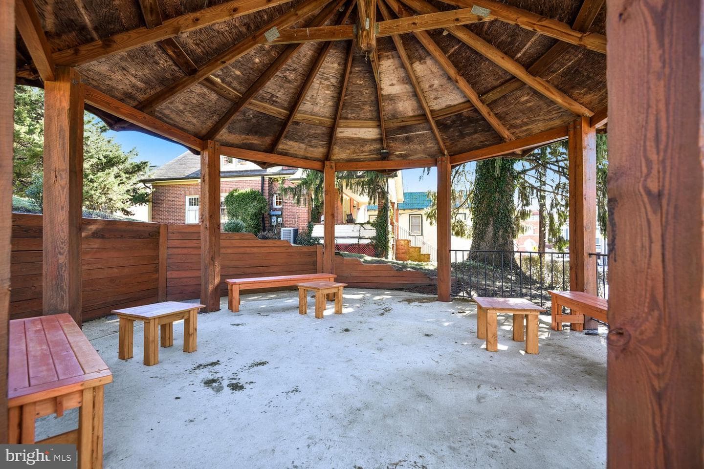 628 Autumn Sky Ct photo 34