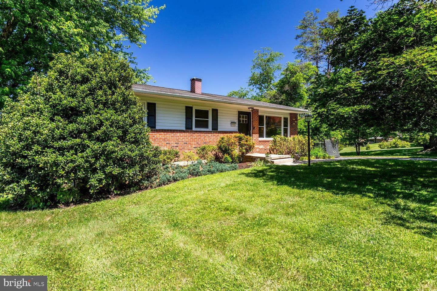 5900 Hanna Road photo 2