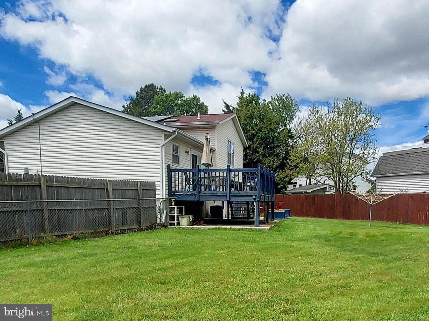 214 Grand Drive photo 3